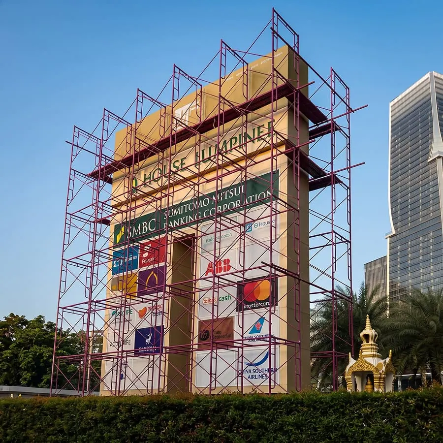 ป้าย Facia หน้าสำนักงานใหญ่ LH BANK5